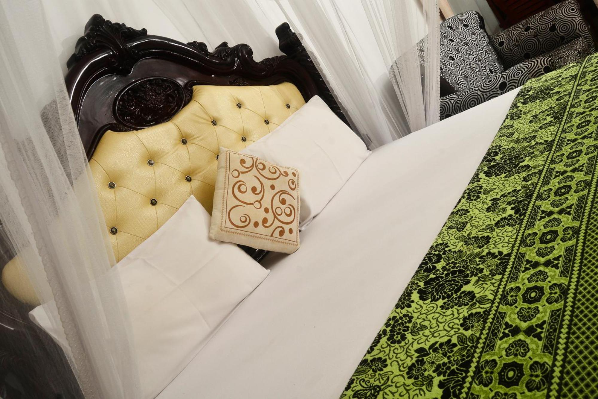 La Montagna Bed & Breakfast Ella Luaran gambar