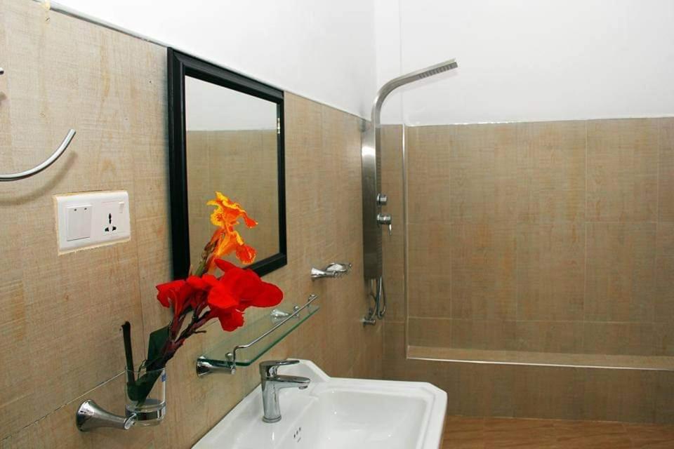 La Montagna Bed & Breakfast Ella Luaran gambar