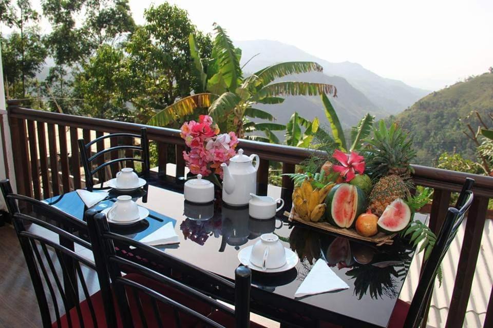 La Montagna Bed & Breakfast Ella Luaran gambar
