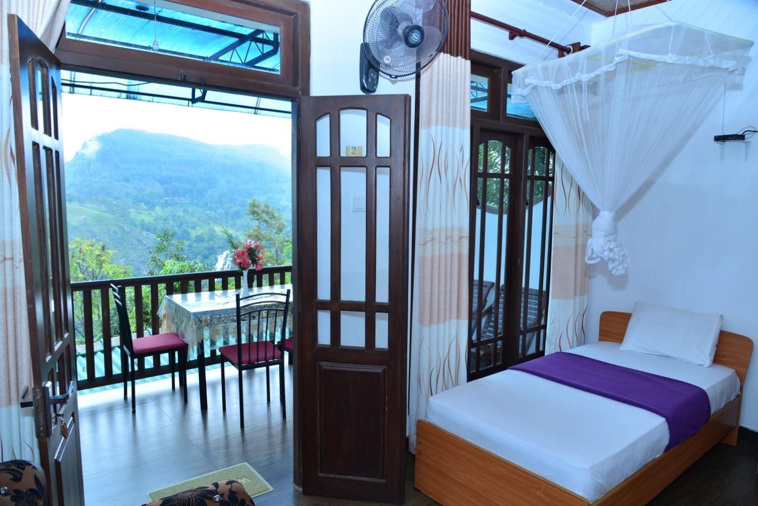 La Montagna Bed & Breakfast Ella Luaran gambar
