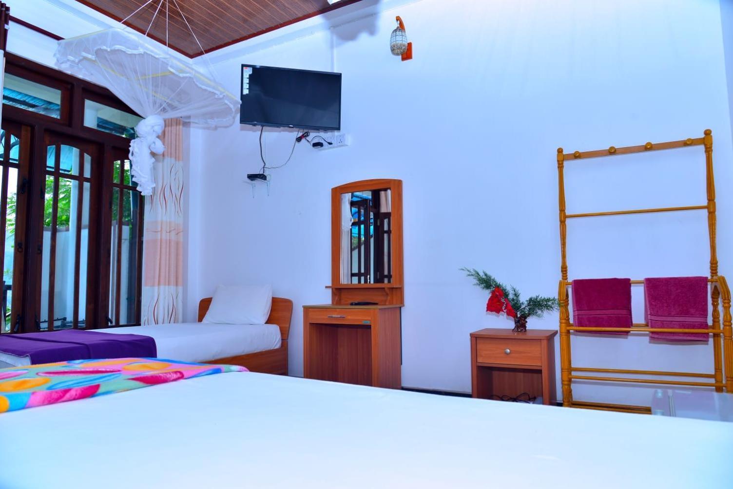 La Montagna Bed & Breakfast Ella Luaran gambar