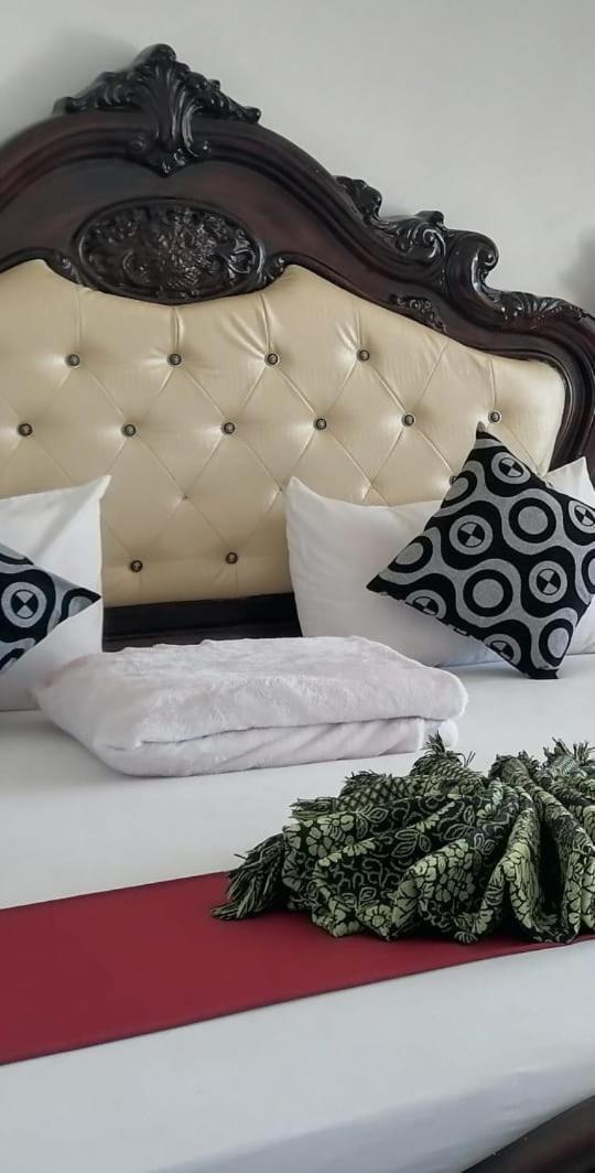 La Montagna Bed & Breakfast Ella Luaran gambar