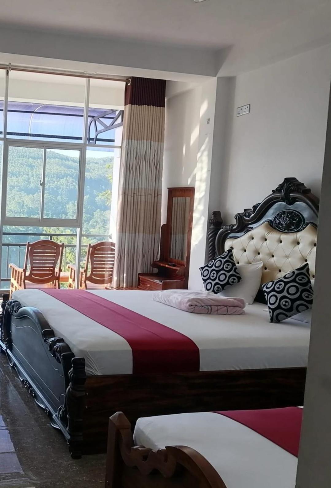 La Montagna Bed & Breakfast Ella Luaran gambar