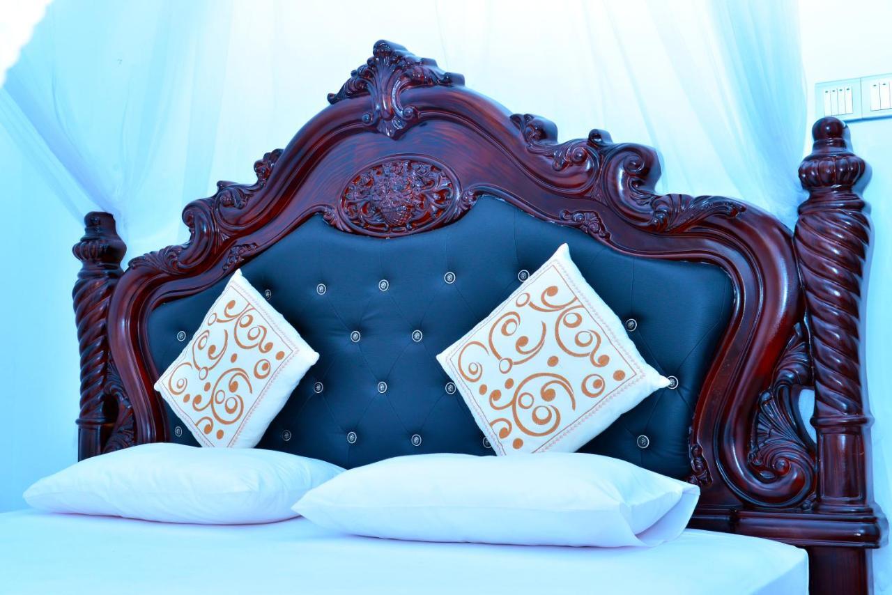 La Montagna Bed & Breakfast Ella Luaran gambar
