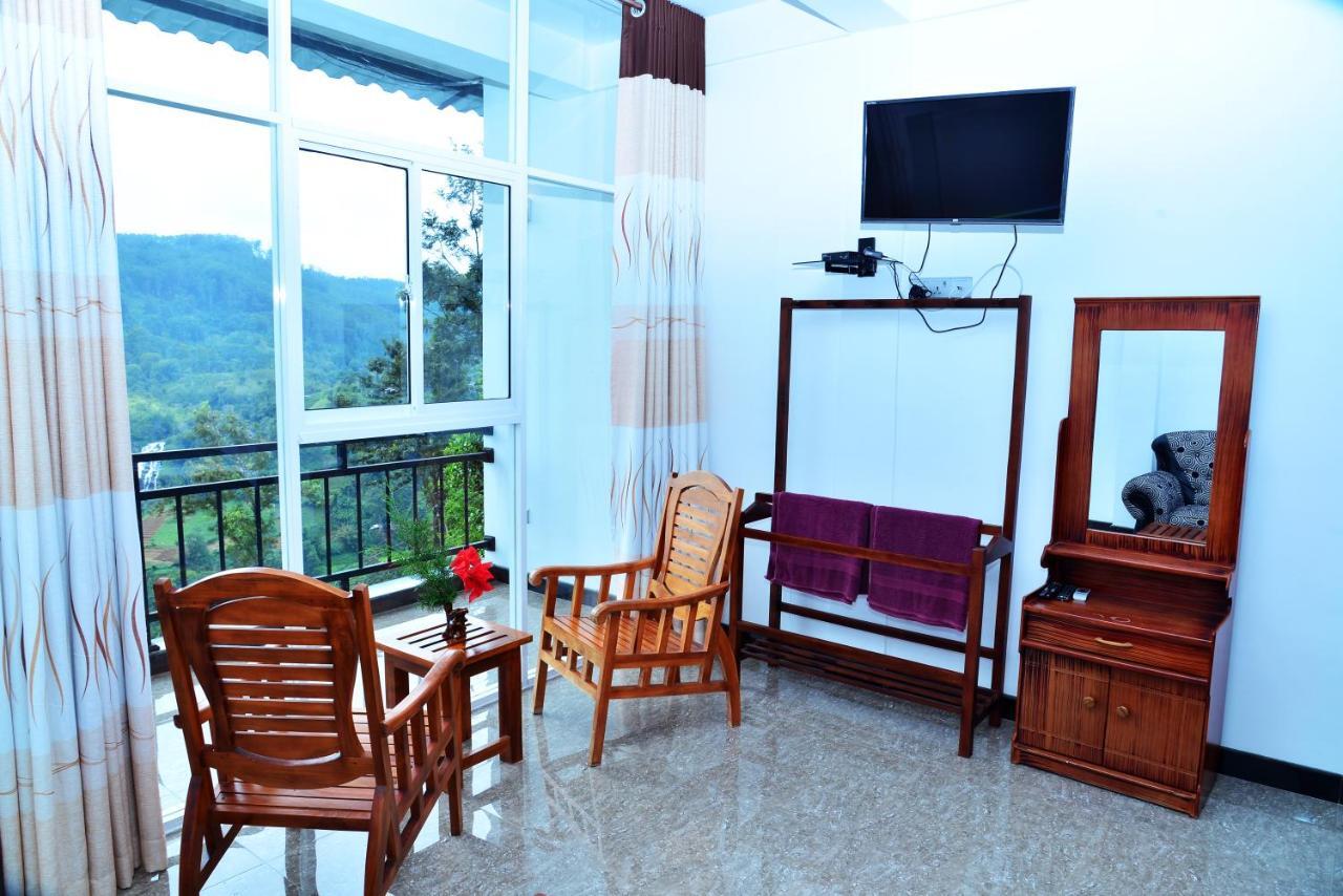 La Montagna Bed & Breakfast Ella Luaran gambar